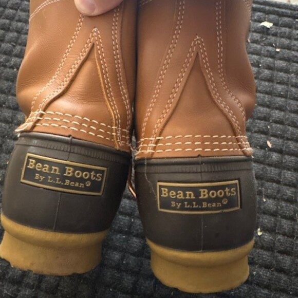 size 13 Insulated 8” Men’s Bean Boots. Worn less than 3 times main image 6